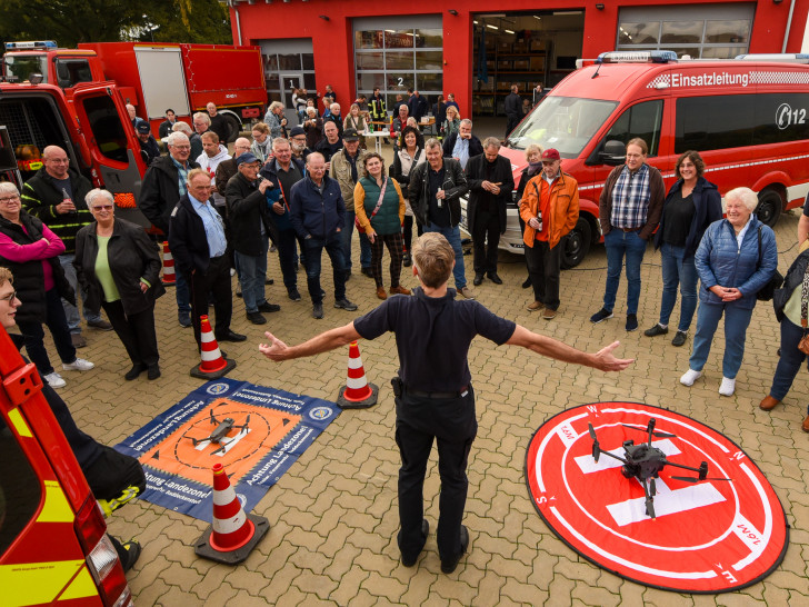 Am Freitag wurde die neue Drohne in Dienstgestellt. Dazu hatte man viele Gäste nach Heere eingeladen 