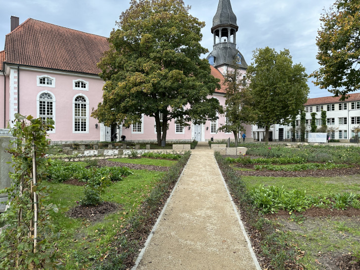 Aus dem Kirchgarten wurde ein Klimaschutzgarten.