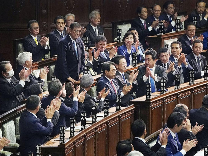 Shigeru Ishiba nach seiner Wahl zum Premierminister am 11.11.2024