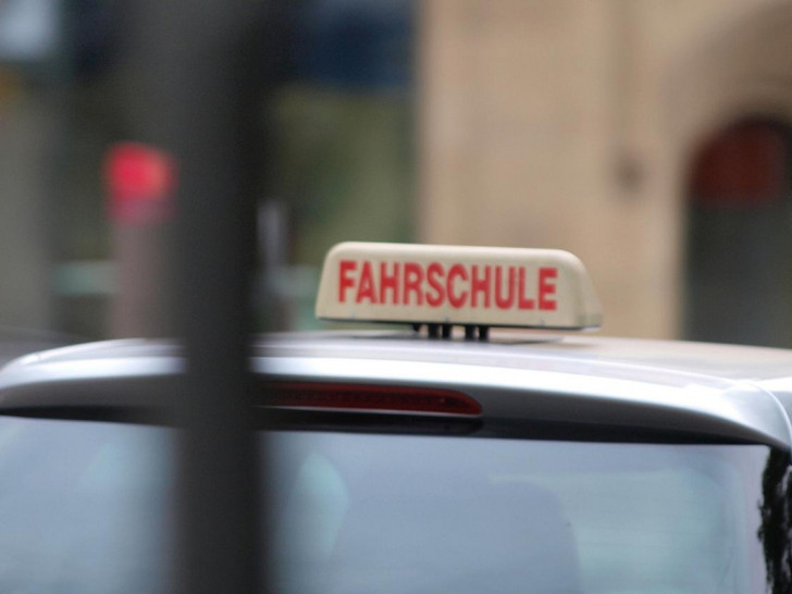 Fahrschule (Archiv)