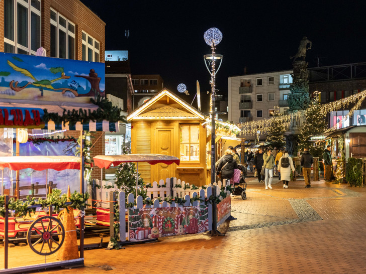 Es wird weihnachtlich in der Innenstadt von Lebenstedt.