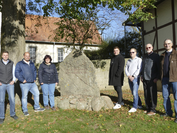 Die Vorstandsmitglieder des CDU-Ortsverbandes Cremlingen, von links: Christoph Brandes, Hans Gerkens, Julia Brandes, Daniel Eimers, Heiko Klauenberg, Volker Brandt und Jörg Weber. Nicht im Bild: Konrad Segger und Mark Poßekel.