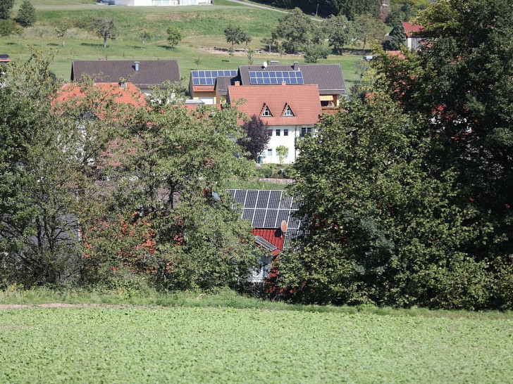 Häuser in einem Dorf (Archiv)