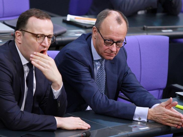 Jens Spahn und Friedrich Merz (Archiv)