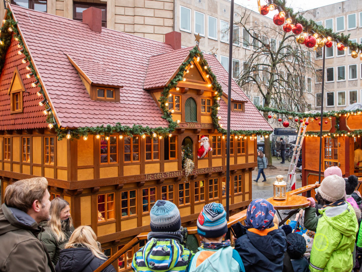 Auf dem Weihnachtsmarkt in Braunschweig sollen auch Kinder auf ihre Kosten kommen.