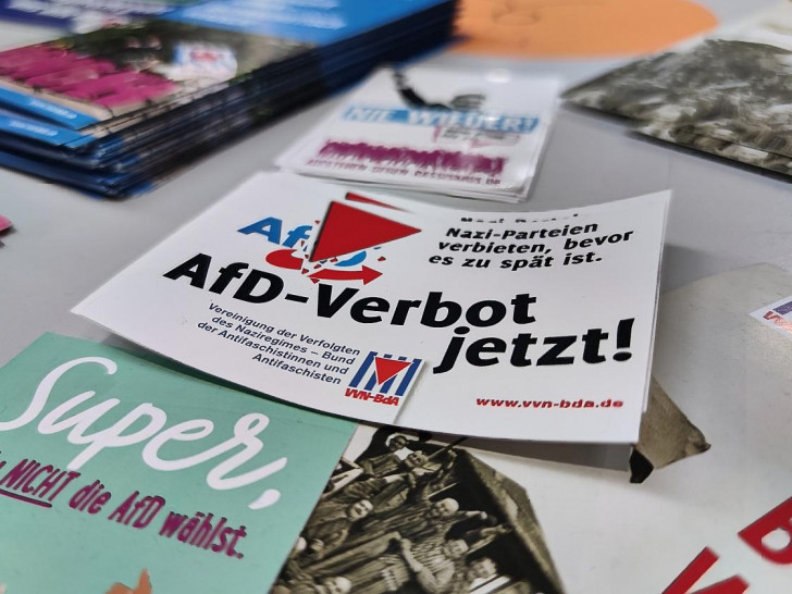 Werbematerial für AfD-Verbotsverfahren (Archiv)