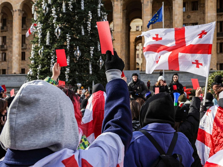 Proteste in Tiflis am 29.12.2024