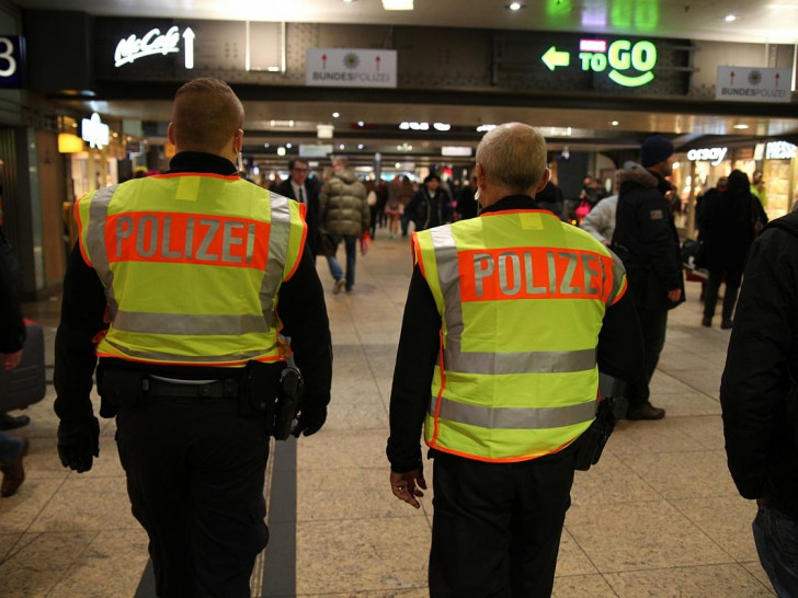 Bundespolizei im Bahnhof (Archiv)