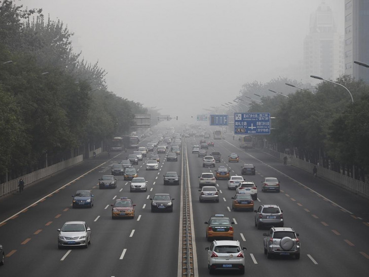 Straßenverkehr in Peking (Archiv)