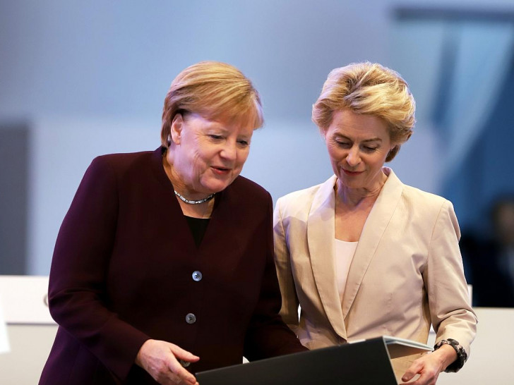 Angela Merkel und Ursula von der Leyen (Archiv)