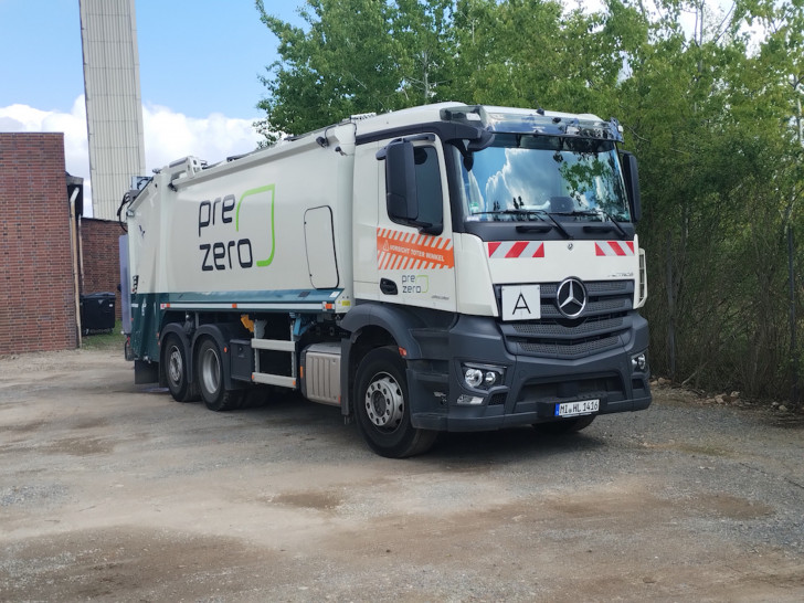 Die neuen Fahrzeuge des neuen Entsorgers PreZero holen Haus-, Bio- und Papiermüll ab und transportieren die Abfälle zu den regionalen Verwertungsstellen.