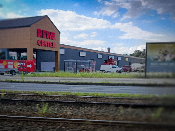 Das Rewe Center an der Berliner Straße in Gliesmarode.