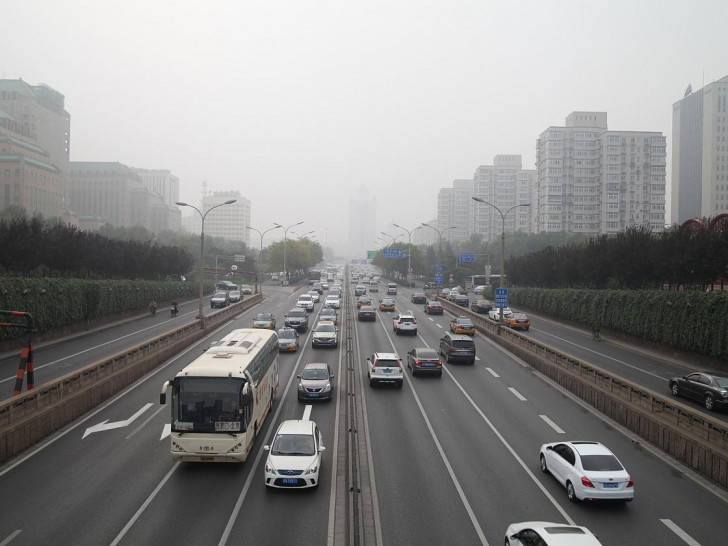 Straßenverkehr in Peking (Archiv)