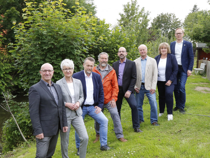 von links: Olaf Schröder, Christiana Steinbrügge, Ivica Lukanic, Dr. Bernd Hoppe-Dominik, Sven Glodniok, Gerhard Kanter, Carmen Gottsmann und Klaus Benscheidt.