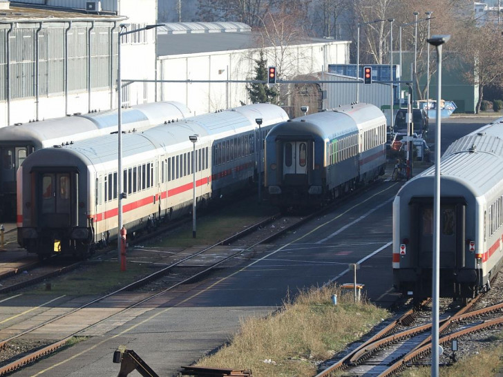 Züge auf dem Abstellgleis (Archiv)