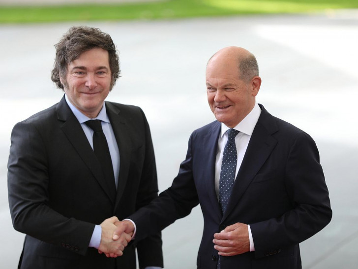 Javier Milei und Olaf Scholz am 23.06.2024