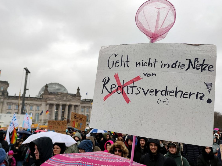 Demo gegen Rechtsextremismus (Archiv)