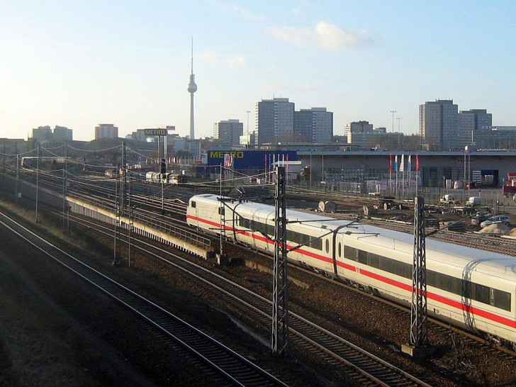 ICE der Deutschen Bahn in Berlin (Archiv)