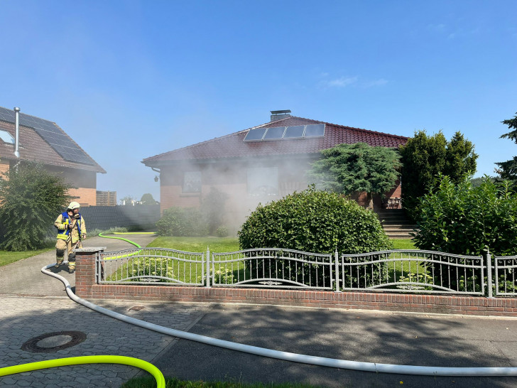 Das Gebäude war durch den Brand bereits stark verraucht.