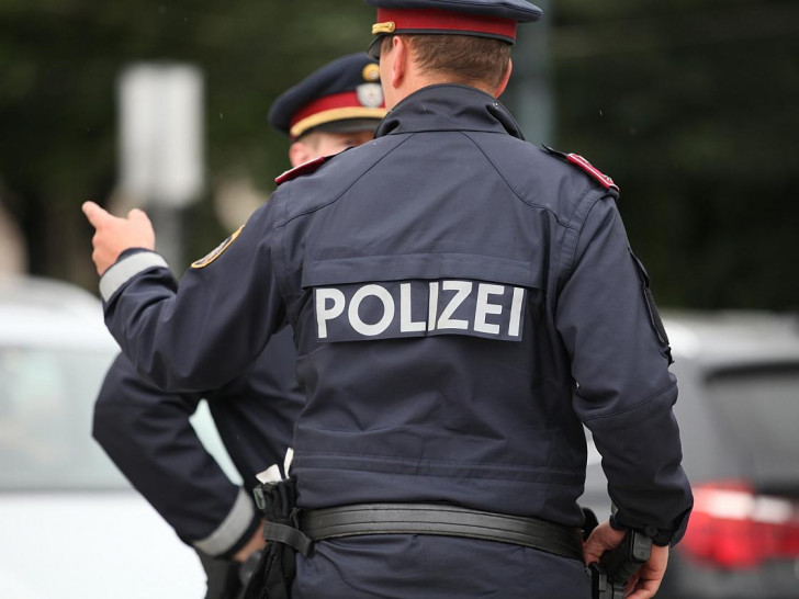 Österreichische Polizisten (Archiv)