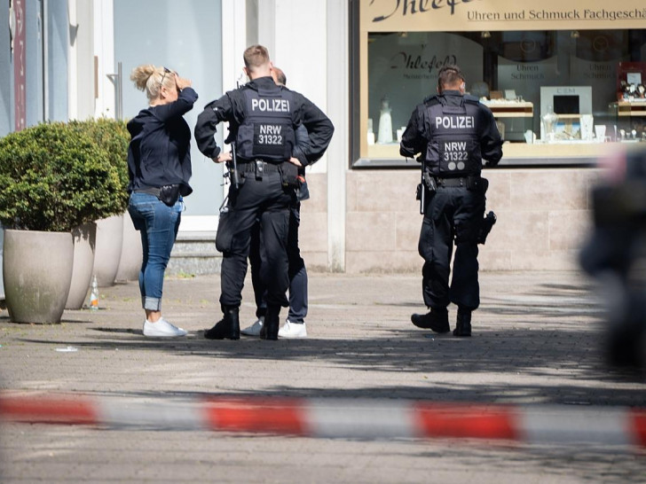 Polizei nach Messerangriff in Solingen am 24.08.2024