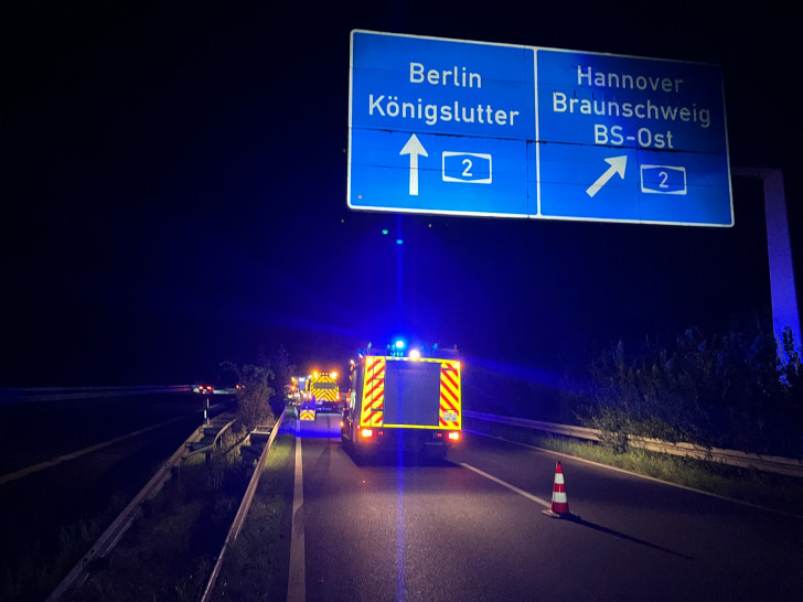 Unter anderem wurden die Einsatzkräfte auf die Autobahn gerufen 