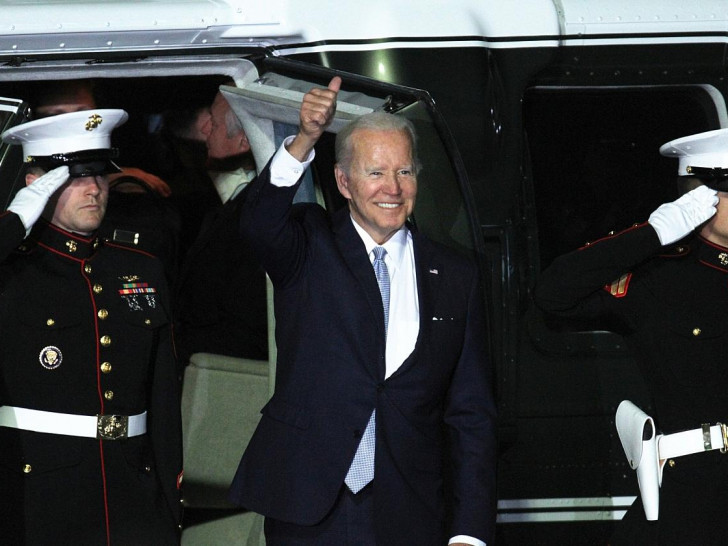 Joe Biden 2022 auf dem Münchner Flughafen (Archiv)