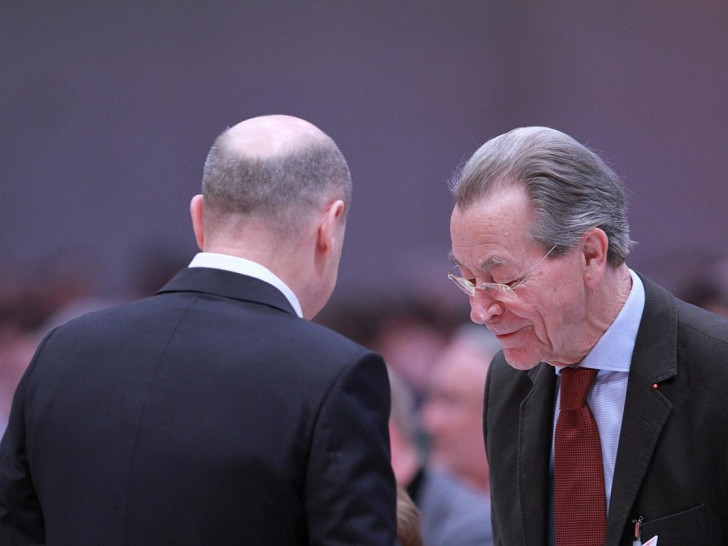 Olaf Scholz und Franz Müntefering (Archiv)