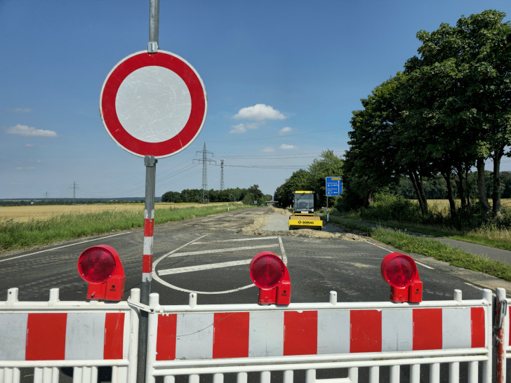 Die Bauarbeiten auf der K90 dauern länger. 