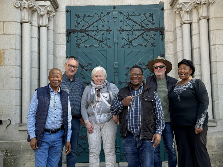 Ein besonderer Höhepunkt in diesem Jahr war der Besuch des neu gewählten Bischofs Neo Elias Mogorosi aus Südafrika in Peine.