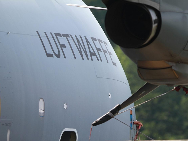 Schriftzug "Luftwaffe" (Archiv)