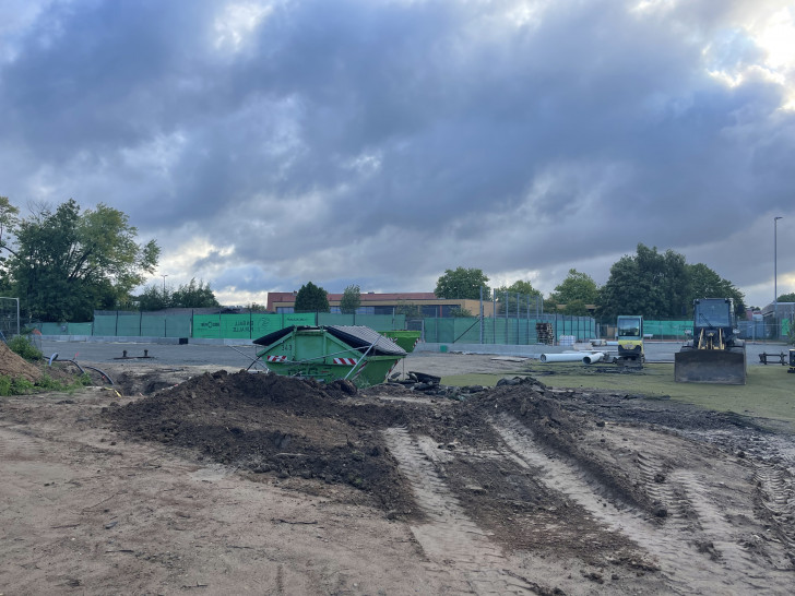 Ein Eindruck des Baufeldes am Erweiterungsbaus der Albert-Schweitzer-Grundschule in Vechelde.