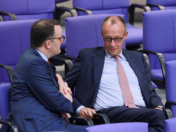 Jens Spahn und Friedrich Merz (Archiv)