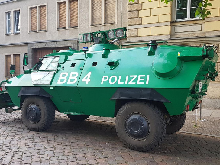 Polizeifahrzeug (Archiv)