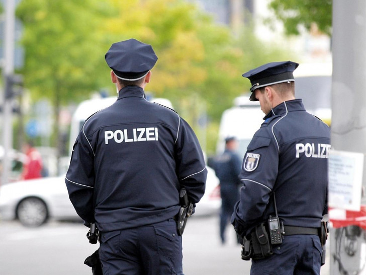 Polizisten (Archiv)