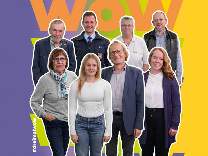 Die acht Testimonials der dreimal wow-Kampagne, v. l. in der hinteren Reihe Alfred Riebe (Vorstand des Heimatvereins Vorsfelde-live e. V.), Jens Heyder (Vorsitzender der Fallersleber Feuerwehr), Ingrid Gute (Leiterin des AWO Ortsvereins Fallersleben e. V.), Otto Saucke (Vorsitzender des Blickpunkt Fallersleben e. V.), in der vorderen Reihe Sigrid Weinkauf (Vorsitzende des LandFrauenvereins Vorsfelde), Marrit Ramacher (Trampolinturnerin aus Vorsfelde), Dr. Ulrich Lincoln (Propstei Vorsfelde) und Christina Dykan-Andrès (Präsidentin der Hoffmann-von-Fallersleben-Gesellschaft).