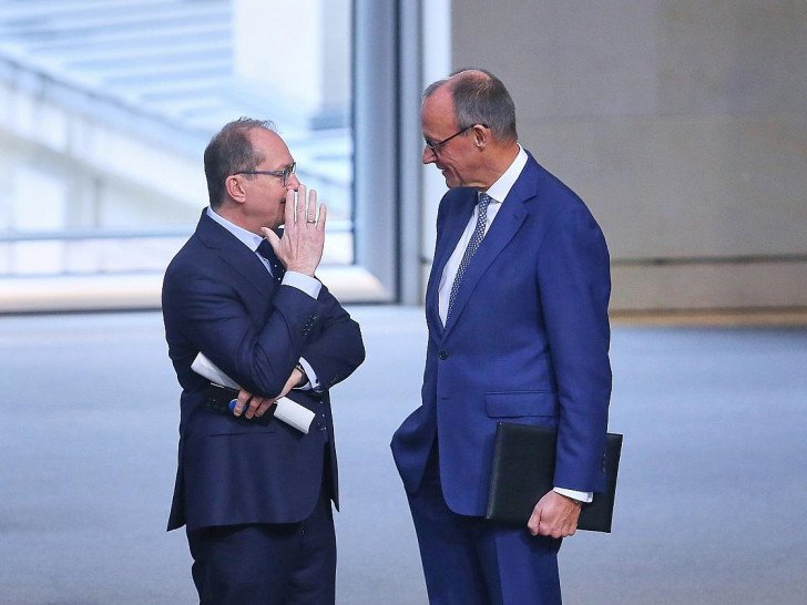 Alexander Dobrindt und Friedrich Merz (Archiv)