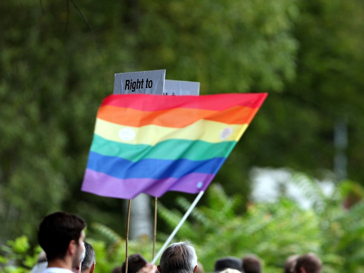 Regenbogen-Fahne (Archiv)