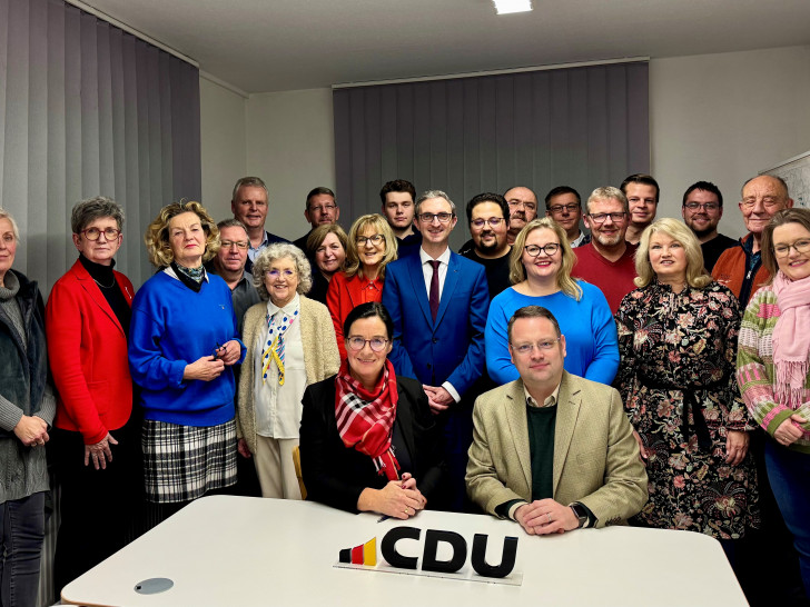 Der neue CDU-Kreisvorstand während der konstituierenden Sitzung in der Kreisgeschäftsstelle.