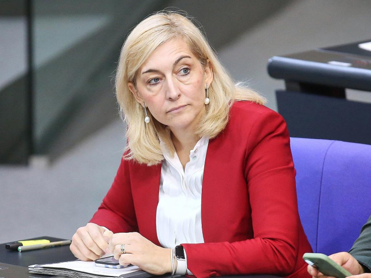 Nina Warken am 16.10.2025