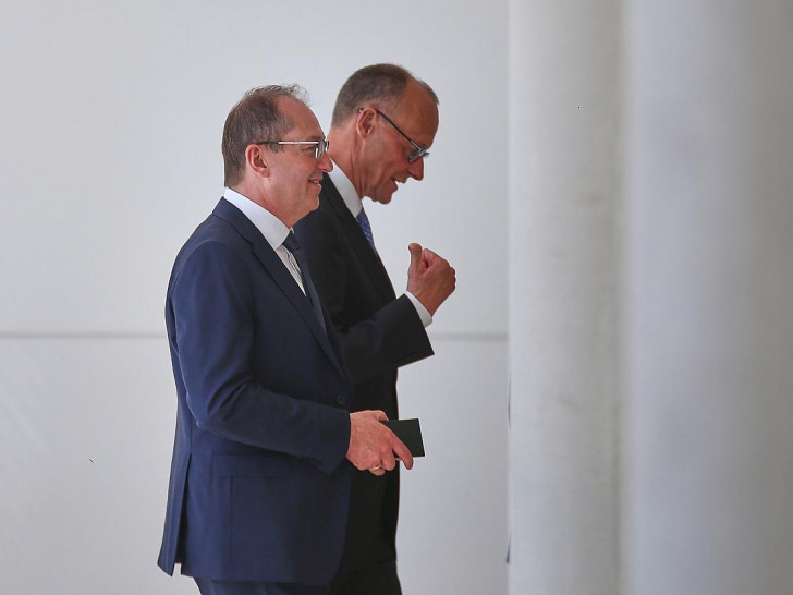 Alexander Dobrindt und Friedrich Merz (Archiv)