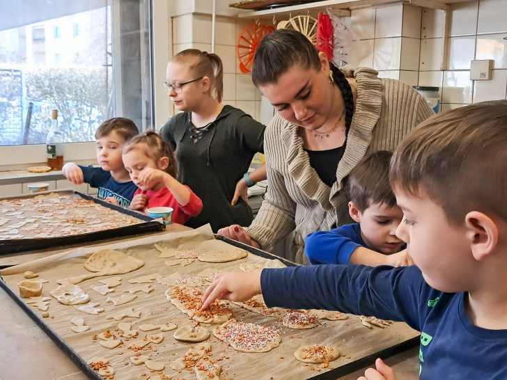 Beim Kita-Wettbewerb erhalten Kinder zwischen drei und sechs Jahren einen Einblick ins Handwerk und dürfen selbst mit anpacken.