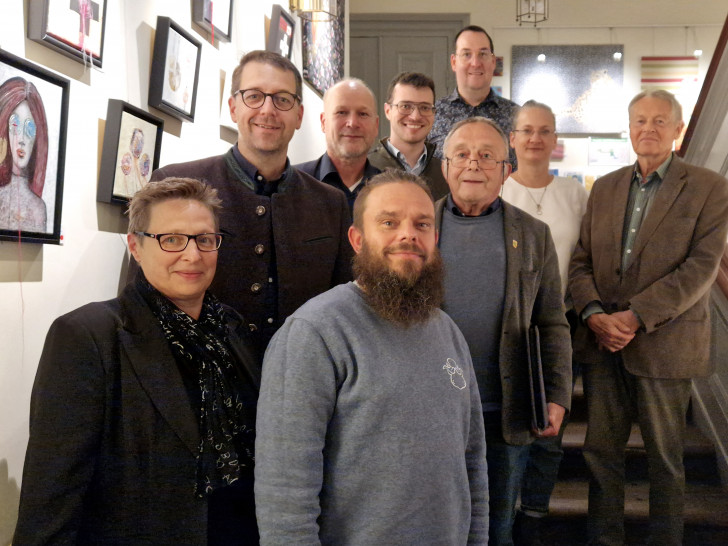 Melanie Klupp, Stefan Fenner, Ingo Geisler (alle CDU), Ernie Grieshaber (unabhängig), Max Weitemeier (FDP), Andreas Kleindienst (hintenstehend), Bodo Wutschel, Katja Bode, Dr. Manfred Bormann (alle CDU) (v. li.).