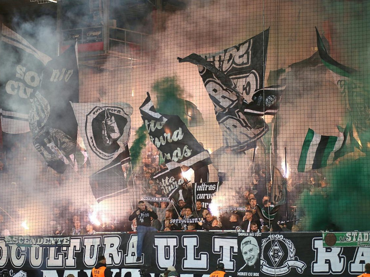 Ultra-Fans von Borussia Mönchengladbach (Archiv)