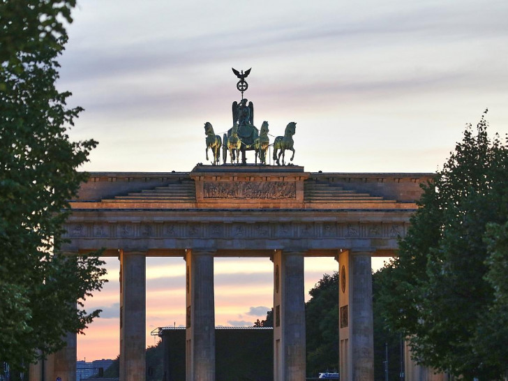 Brandenburger Tor mit Quadriga (Archiv)
