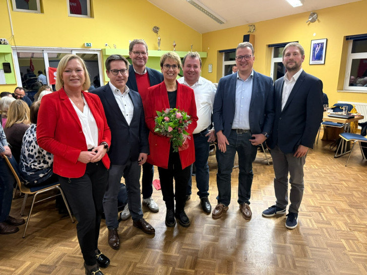Dunja Kreiser, Martin Albinus, Marcus Bosse, Andrea Föniger, Kolja Mühe, Jan Schröder und Philipp Ulrich bei der Nominierung.