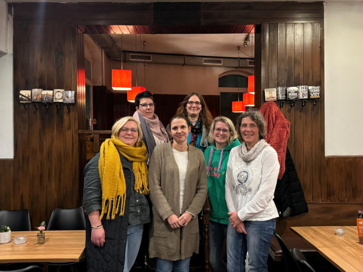 Das Team von "Päckchen für Peine".