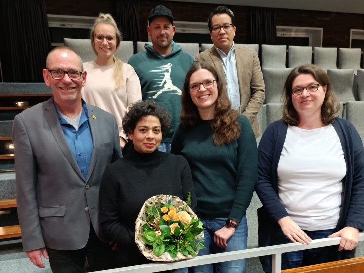 Henrik Kühn, Vivien Kraas, Maike Geßing, Dennis Mauke, Nicole Siemens, Jens Jagdmann und Hilke-Inse Mittag (v. li.).