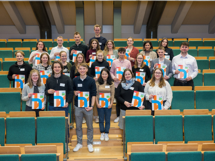 Die Studierenden, die mit dem Deutschlandstipendium unterstützt werden, stammen aus allen vier Standorten der Ostfalia Hochschule in Wolfenbüttel, Wolfsburg, Salzgitter und Suderburg.