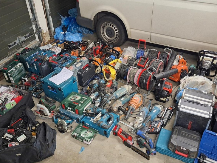 Teile der sichergestellten Gegenstände (Archiv)